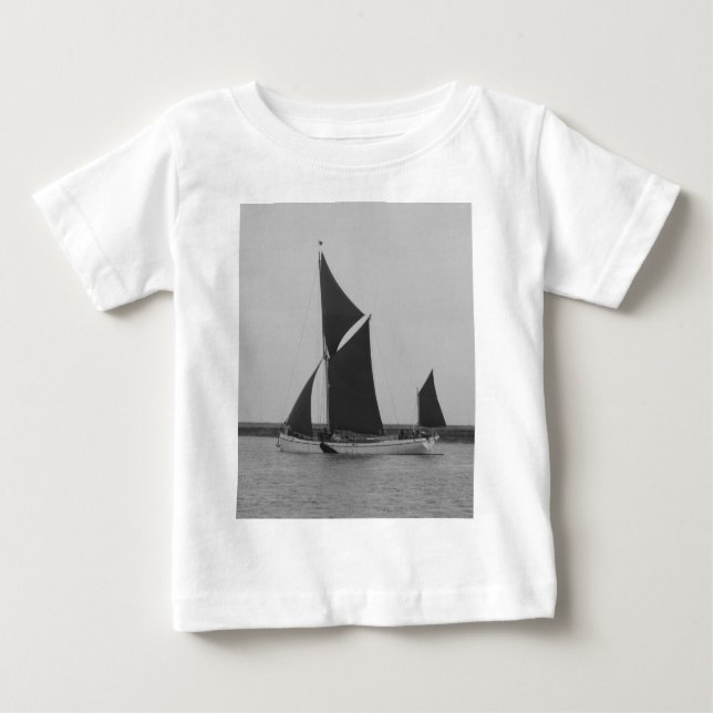 Segelfartyg Påminnelse Tee Shirt (Framsida)