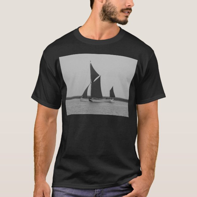 Segelfartygspåminnelse Tee (Framsida)