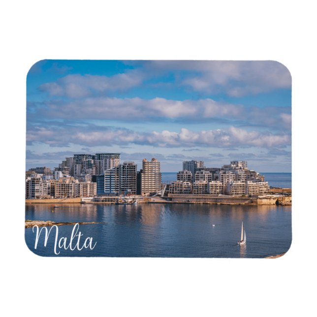 Segemhamn och skyscraper på Malta Magnet (Horisontell)
