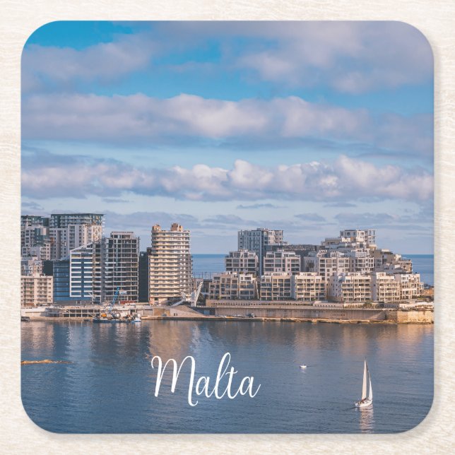 Segemhamn och skyscraper på Malta Underlägg Papper Kvadrat (Framsidan)