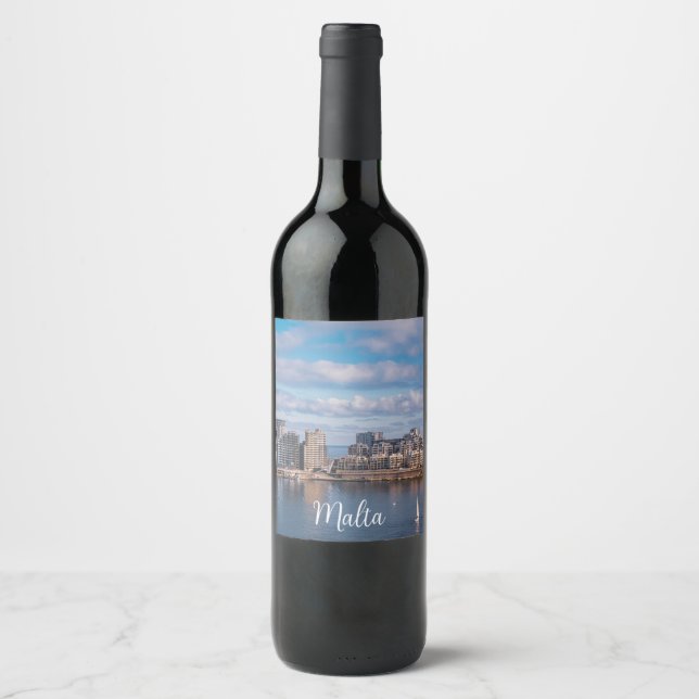 Segemhamn och skyscraper på Malta Vinflaska Etikett (Framsida)