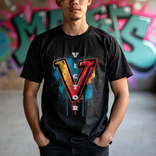 Seger på gatorna: Anpassadet Graffiti "V" T Shirt
