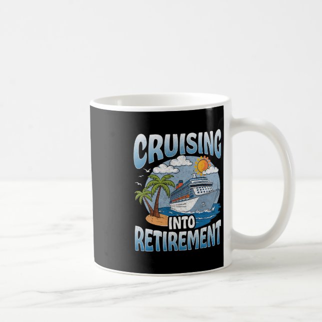 Seglar in i pensionärslivets kryssningsfirande pre kaffemugg (Höger)