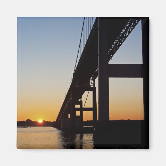 Segling och lämnar Newport Rhode Island Magnet (Framsidan)