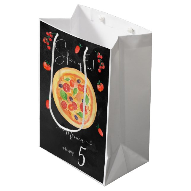 Segment i roligten, pizzafödelsedag (Framsidan Vinklad)