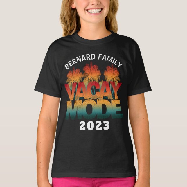 SEMESTER LÄGE FAMILJESEMESTER  T SHIRT (Framsida)