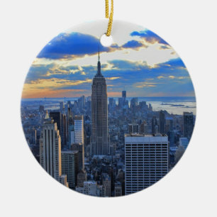 Sen eftermiddag NYC Siluett när solnedgången närma Julgransprydnad Keramik