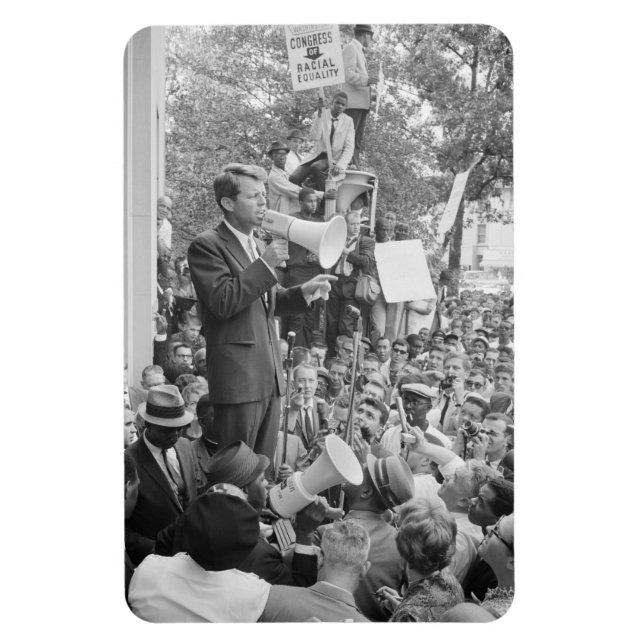 Sen Robert Kennedy Campaigning för USA:s president Magnet (Vertikal)