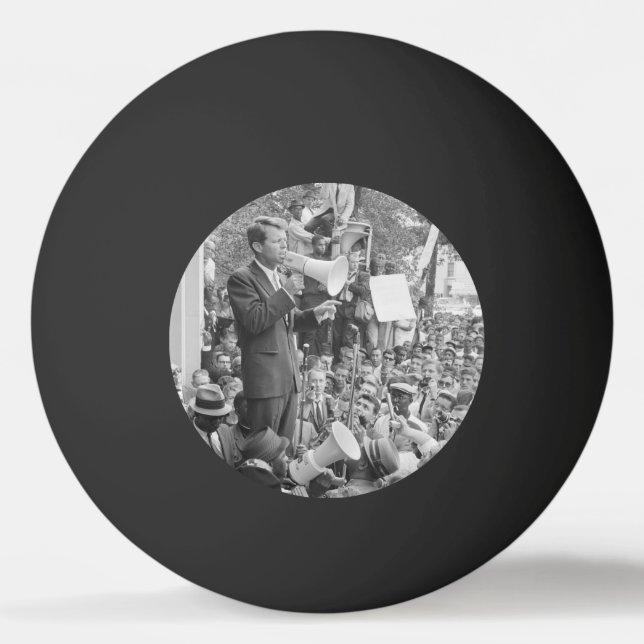 Sen Robert Kennedy Campaigning för USA:s president Pingisboll (Framsidan)