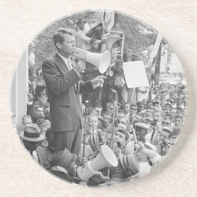 Sen Robert Kennedy Campaigning för USA:s president Underlägg (Framsidan)