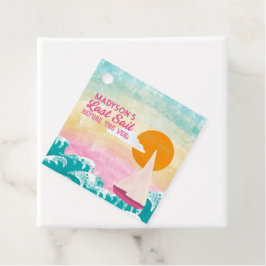 Senaste segelbåten före slöjbåten och solnedgången gåvor etiketter