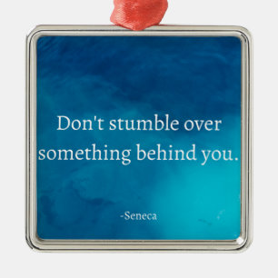 Seneca: Fokus Forward, Stumble on Past Julgransprydnad Metall