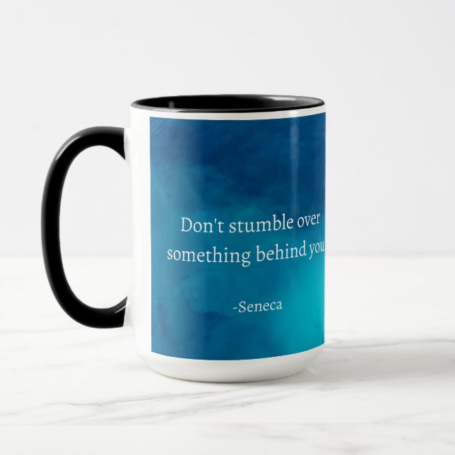 Seneca: Fokus Forward, Stumble on Past Mugg (Vänster)