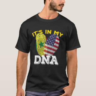 Senegal Senegalese America American Flagga Hand Mi T Shirt