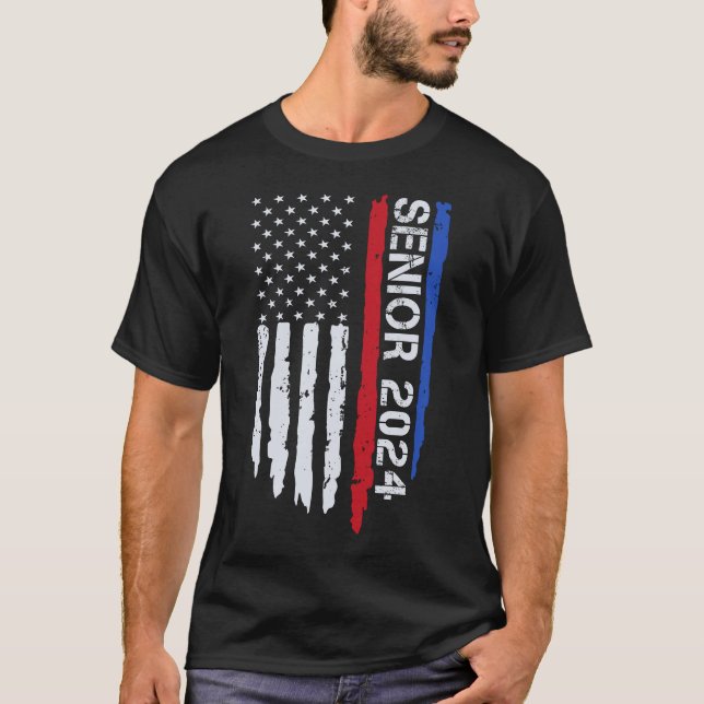 Senior 2024 Förenta staterna American Flagga Stude T Shirt (Framsida)