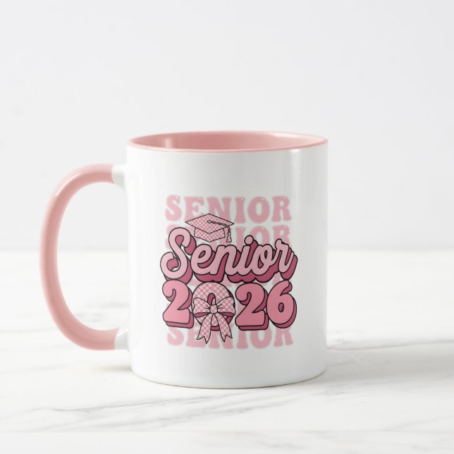 Senior 2026 Klass 2026 Coquette Rosa Båge Examen Mugg (Vänster)