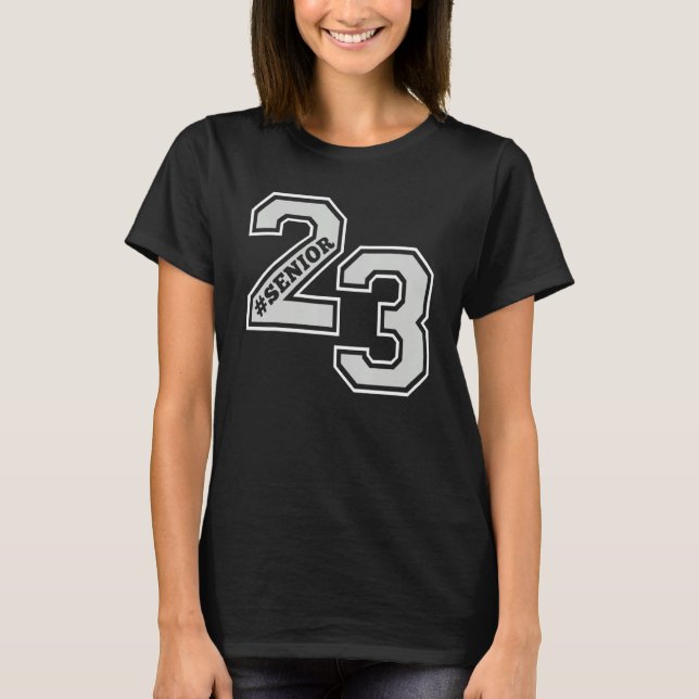 SENIOR 23 SENIOR 2023 RETRO WHITE & GRAY GRAD SWAG T SHIRT (Framsida)