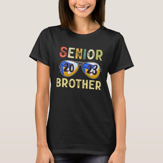 Senior Brother 2023 Cool Proud Volleyball Senior G T Shirt (Framsida)