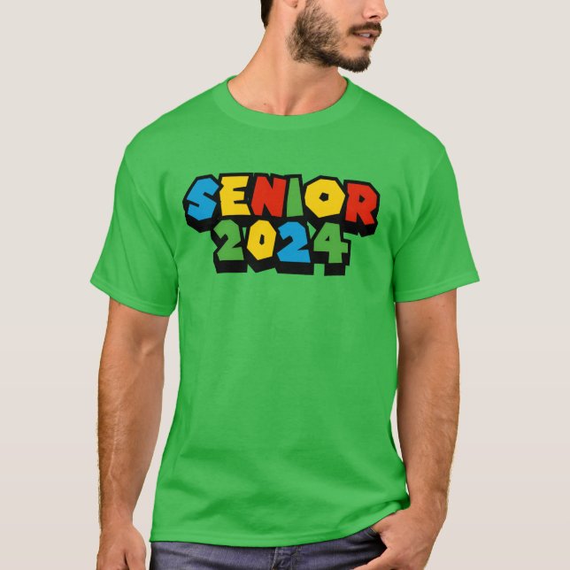 Seniors 2024 friends t shirt (Framsida)