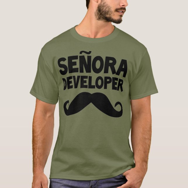 Senora Developer Funny STEM Computer Science T Shirt (Framsida)