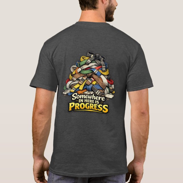 Sensei’s Förnödenheter Någonstans Här Är Framsteg  T Shirt (Baksida)