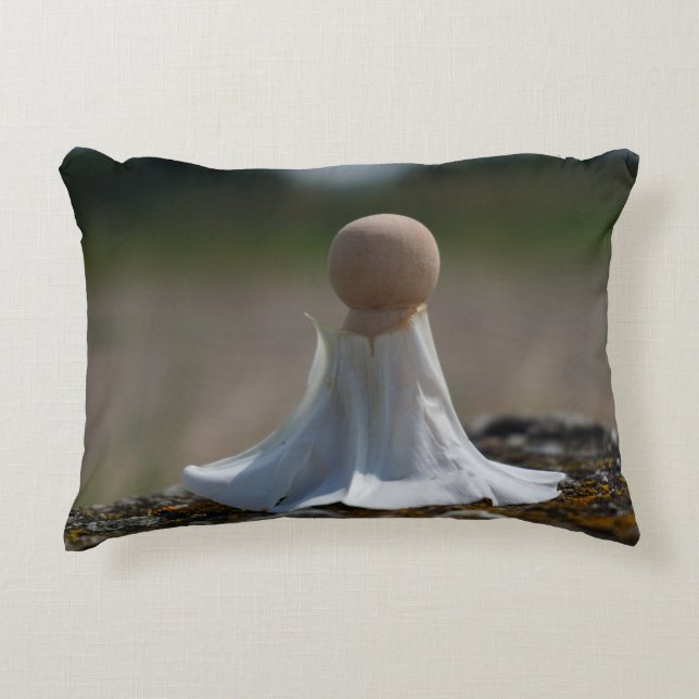 Sensueel gehuld poppetje in een bloemen jurkje. prydnadskudde (Framsidan)