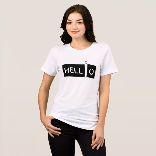 Separerad "Hello"-ordkonst - unik typografi T Shirt (Framsida Full)