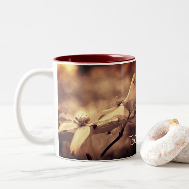 Sepia Dogwood Flowers Personlig Två-Tonad Mugg (Med munk)