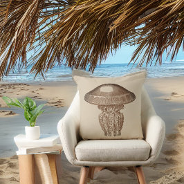 Sepia Man O Krig på Solid Tan Background Kudde