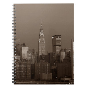 Sepia New York City Siluett Anteckningsbok Med Spiral