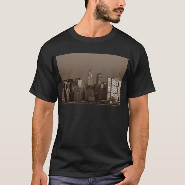 Sepia New York City Skyline T-shirt (Framsida)