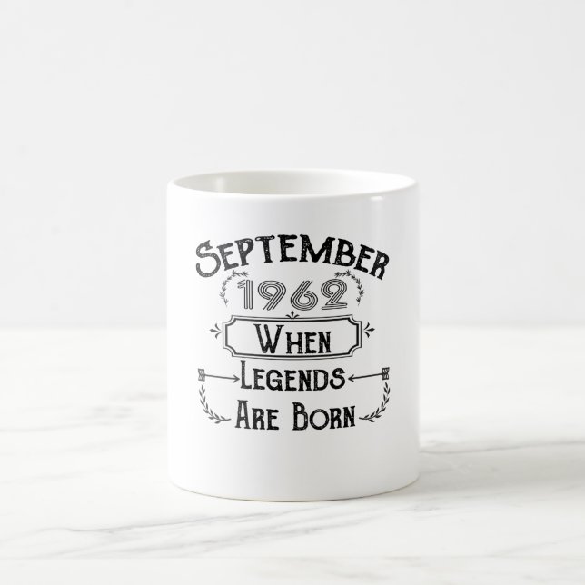 September 1962 när urbeningar föds kaffemugg (Center)