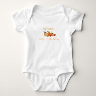 September sopar lite baby i sitt skarpa omfamnande t shirt