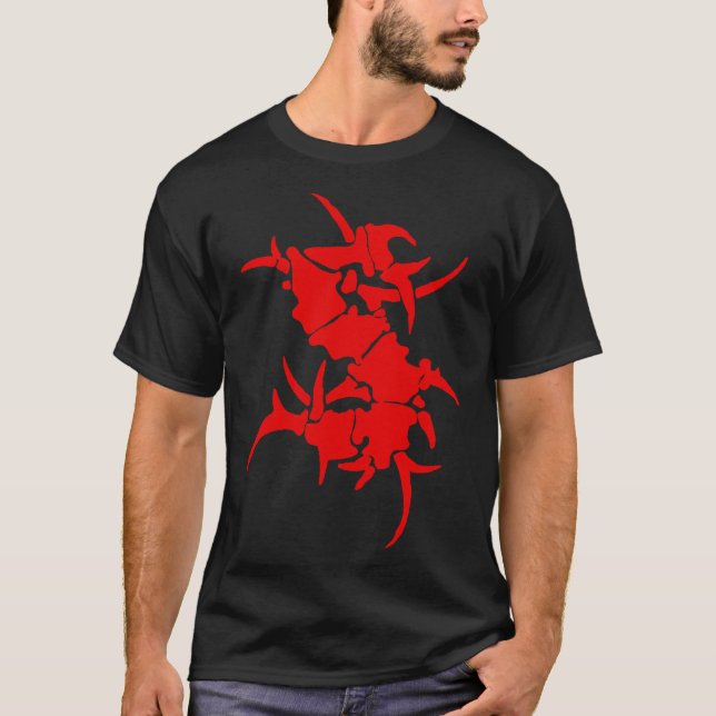 SEPULTURA ( RED ) Essential T-Shirt (Framsida)