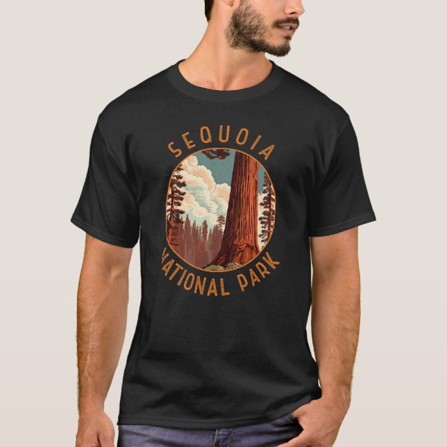 Sequoia National Park Illustration Distress T Shirt (Framsida)