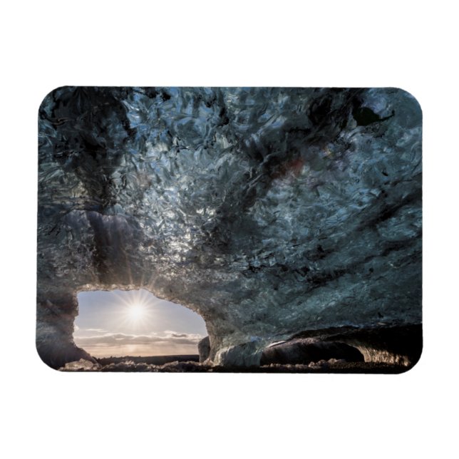 Ser ut från en isgrotta, Island Magnet (Horisontell)