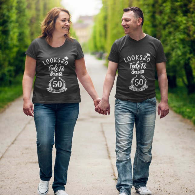 Ser ut som att Vuxen i hög ålder är populär T Shirt (Skapare uppladdad)