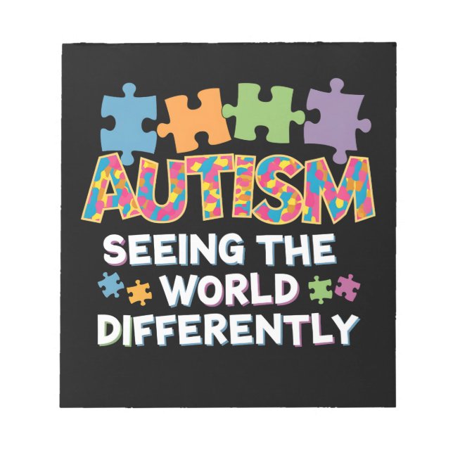 Ser världen annorlunda Autismmedvetenhet Anteckningsblock (Framsida)