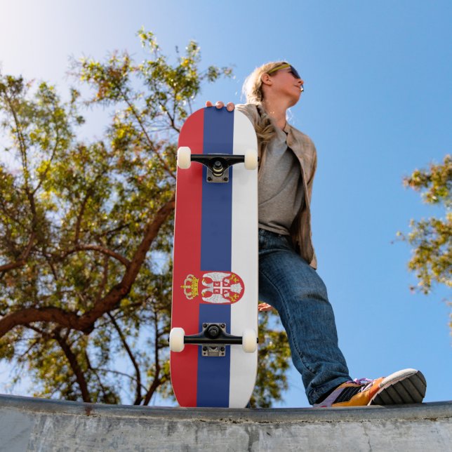Serbiska flagga mini skateboard bräda 18,5 cm (Utomhus 1)