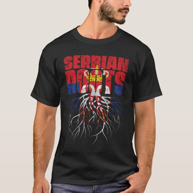 Serbiska rötter Serbiska kulturarvet Flagga T Shirt (Framsida)