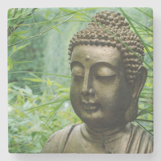 Serene Buddha Statue i en Grönt av läder Stenunderlägg (Framsidan)