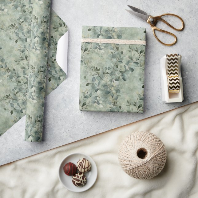 Serene Eucalyptus Gren Mönster på Muted Grönt Presentpapper (Hantverk)