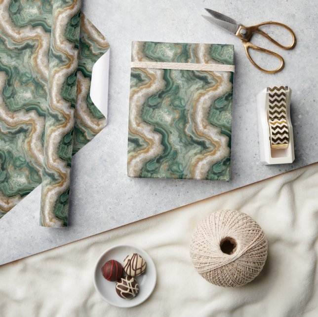 Serene Green Marble Waves Presentpapper (Hantverk)