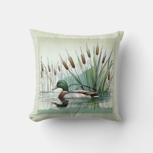 Serene Marshland Mallard Anka Amidst the Reeds Kudde