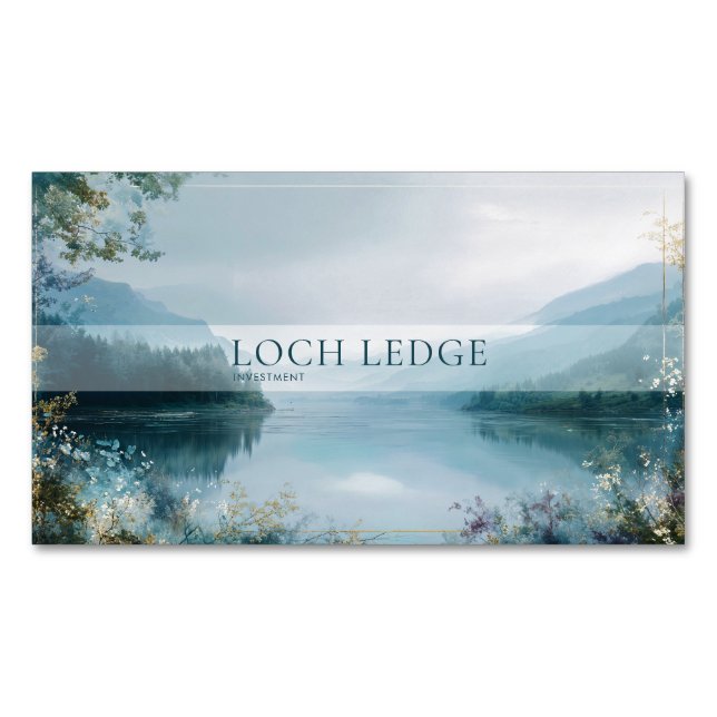Serene Misty Mountain Lake Gold Sparkle Magnetiska Visitkort (Framsida)