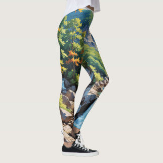 Serene Mountain Waterfall liggande Leggings