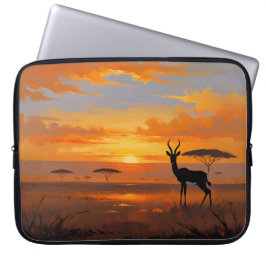 Serene Savannah Sunset – Wildlife Landscape Art Laptop Fodral
