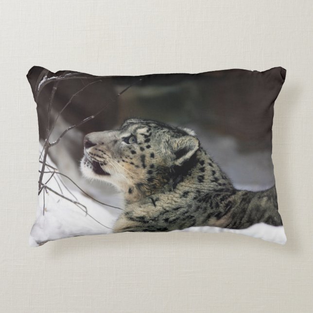 Serene Snö Leopard Prydnadskudde (Framsidan)