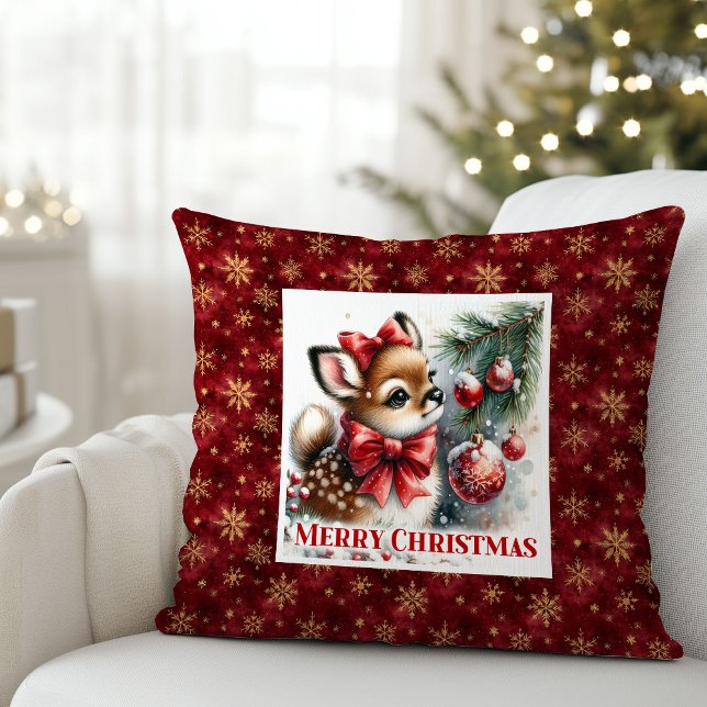 Serene snowy forest festive winter scene Christmas Kudde (Serene snowy forest festive winter scene Christmas pillow)