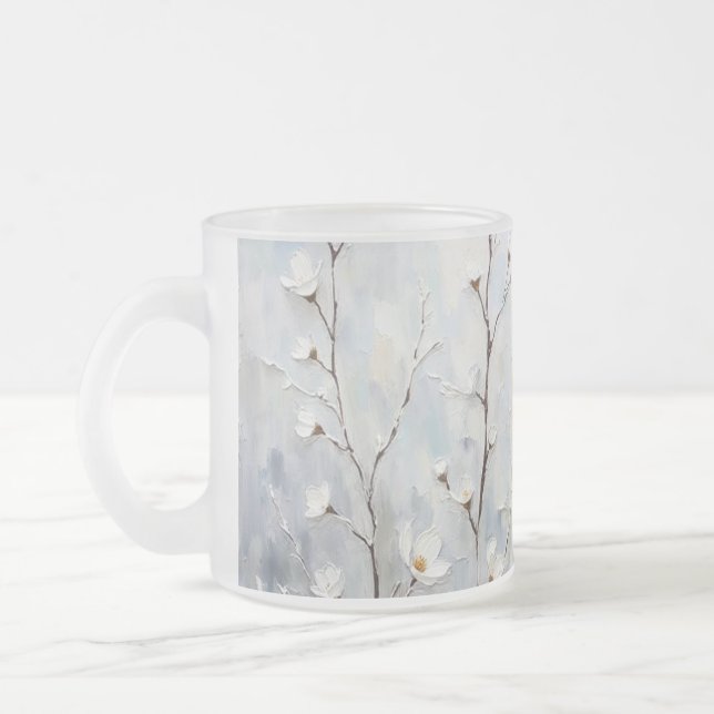 Serene Winter Blossoms Abstract Mug Frostad Glasmugg (Vänster)